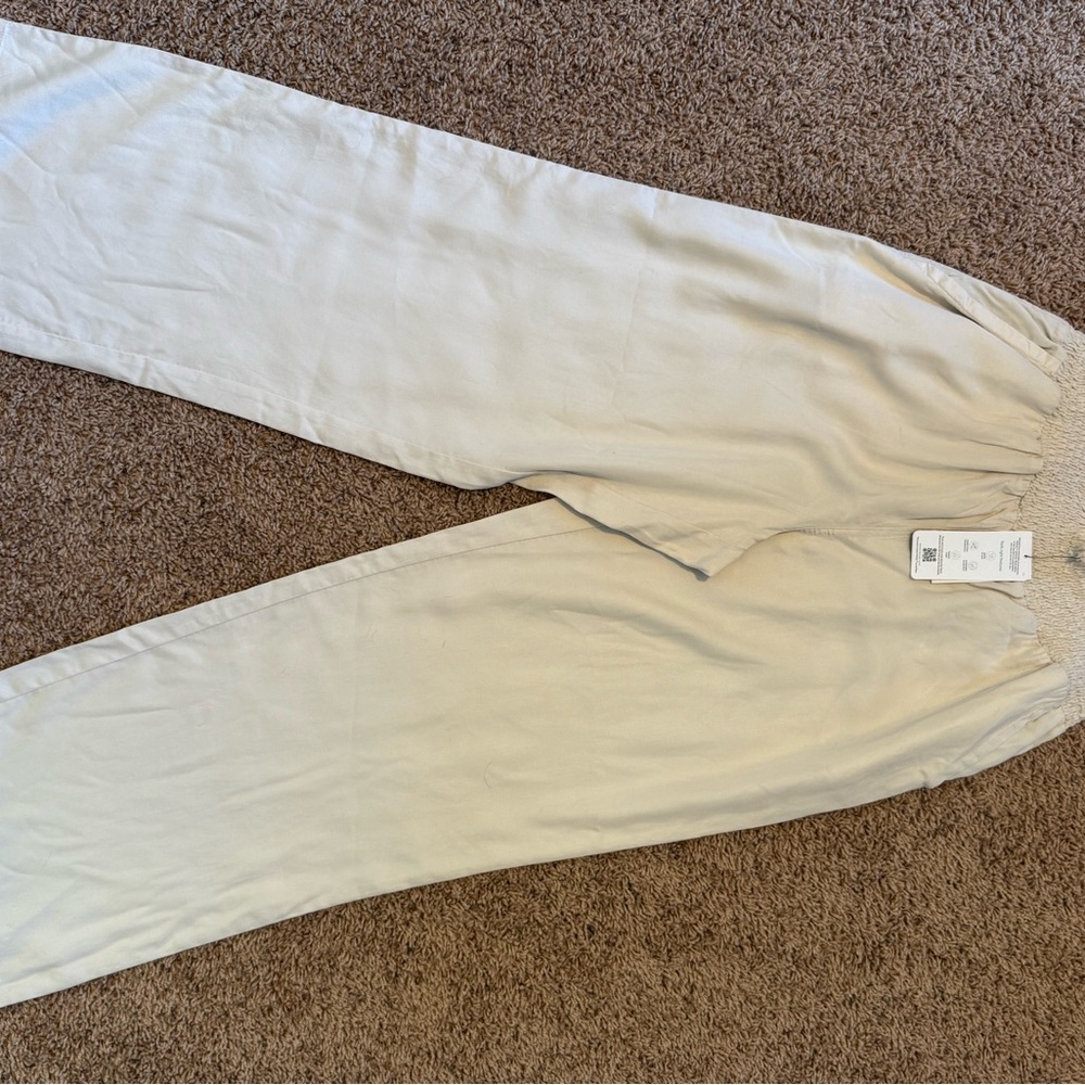 Calvin Klein Women's Cream Wide Leg Pants Tencel Size Large NWT - Picture 9 of 12